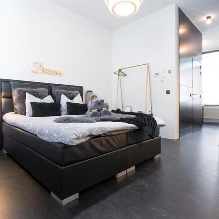 Suite Cesar Gent Bagian luar foto