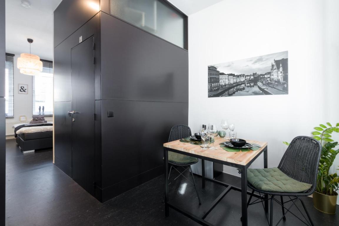 Suite Cesar Gent Bagian luar foto